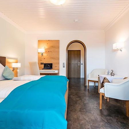 Graefliches Hotel Alte Post Бад-Бирнбах Экстерьер фото