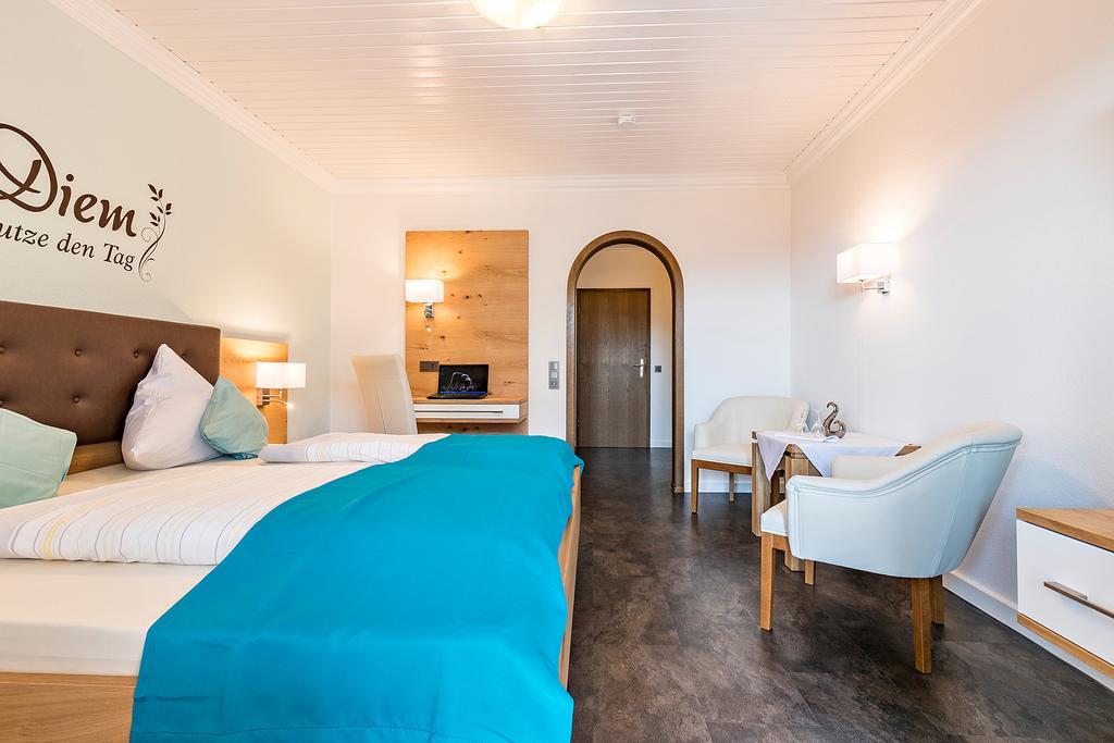 Graefliches Hotel Alte Post Бад-Бирнбах Экстерьер фото